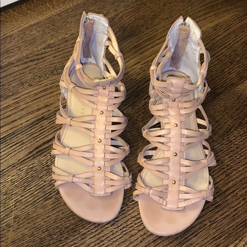 Ivanka Trump gladiator sandals